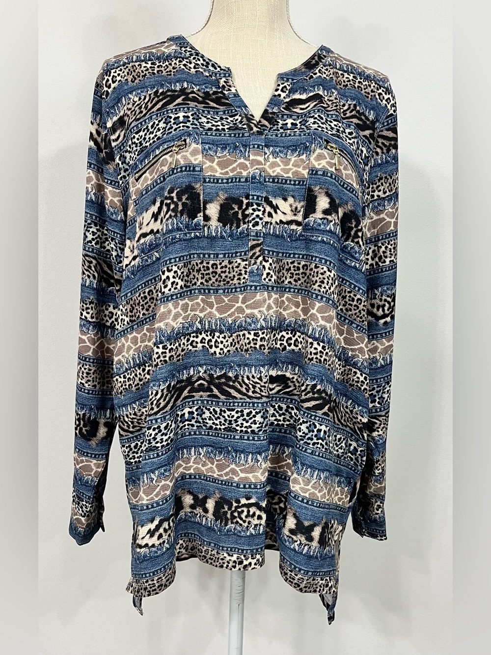 Multiples - Womens Longsleeve V Neck Tops - Size L - EUC